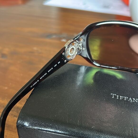 iffany Sunglasses TF4003B Color 80153G Dark Havana Never used vintage main image 11